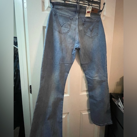 NWT Levi’s Bold Curve Skinny Boot size 15M/32 - Picture 4 of 8